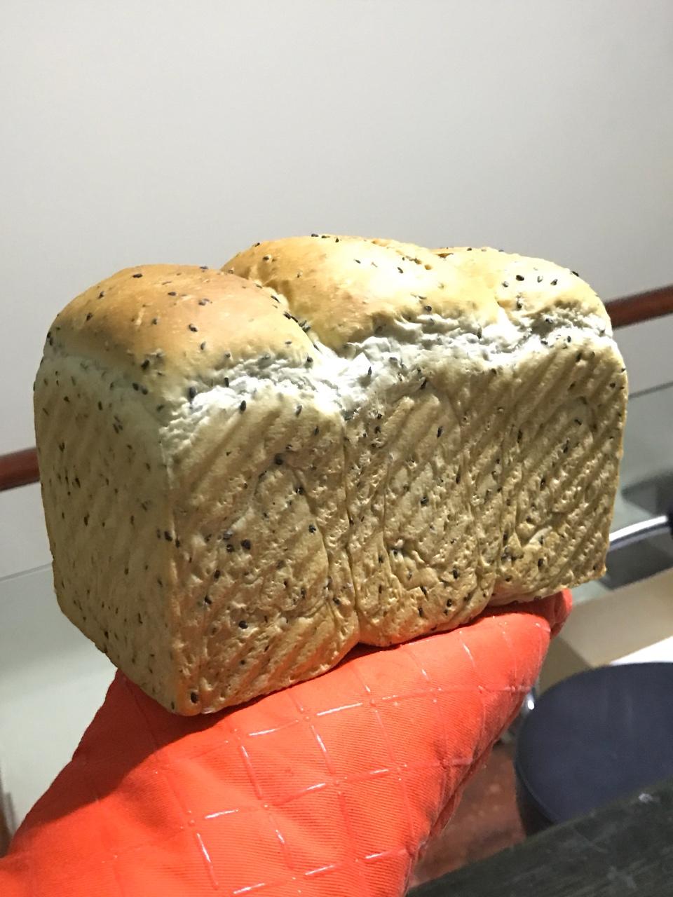 金大旺的黑芝麻吐司