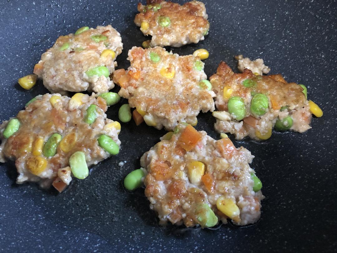 鸡胸虾仁鲜蔬饼的做法 步骤5