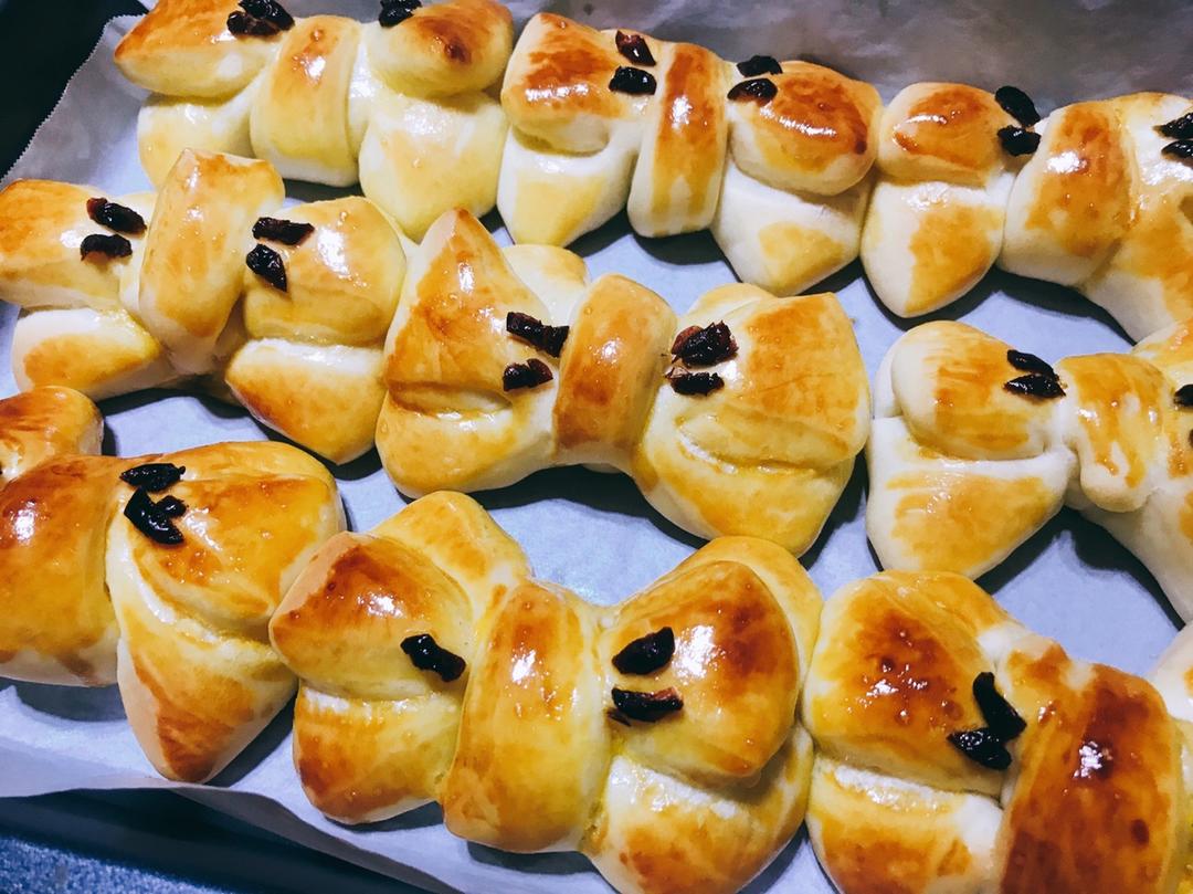 小美版 蝴蝶结🎀面包