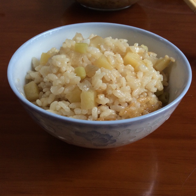 秘制土豆焖饭