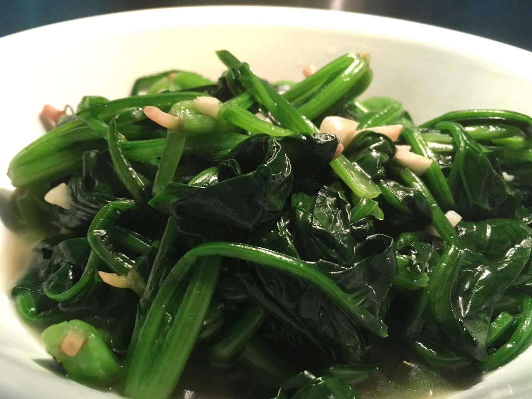 蒜蓉炒菠菜（簡易版）
