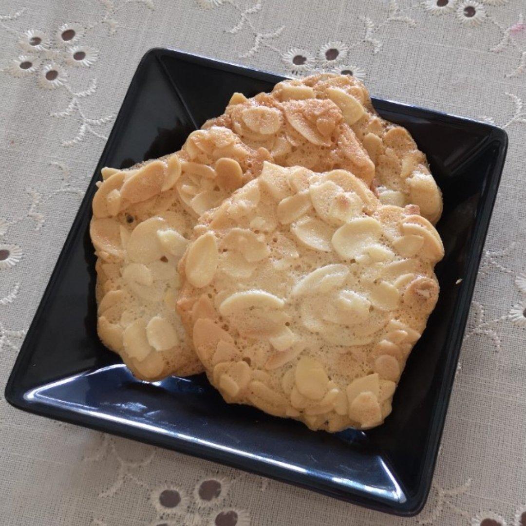 杏仁瓦片