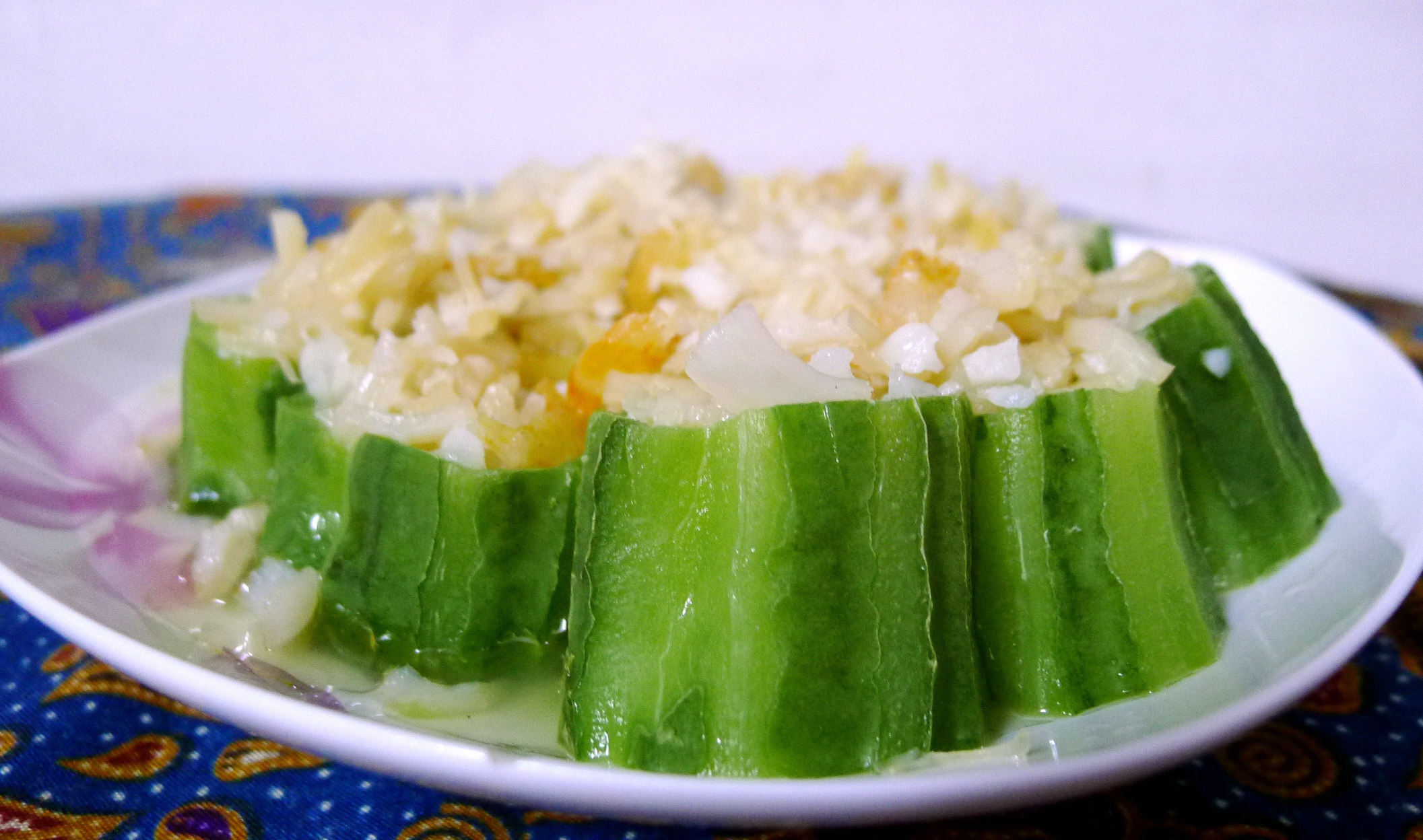 瑶柱蒜蓉蒸丝瓜