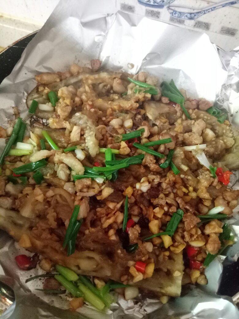 平底锅烤蒜蓉茄子