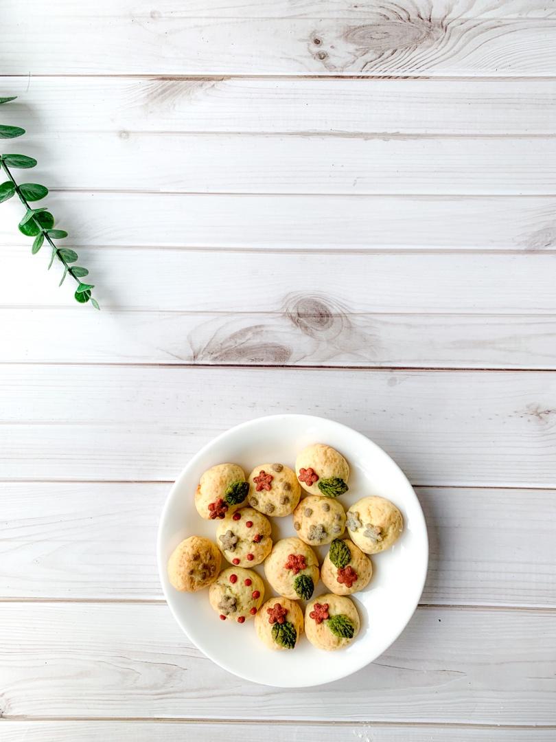 奶香酥软小球咬开有惊喜（原创）