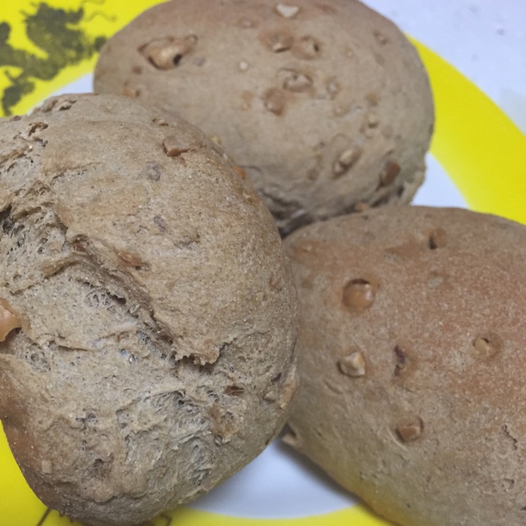 无油无糖全麦果干面包