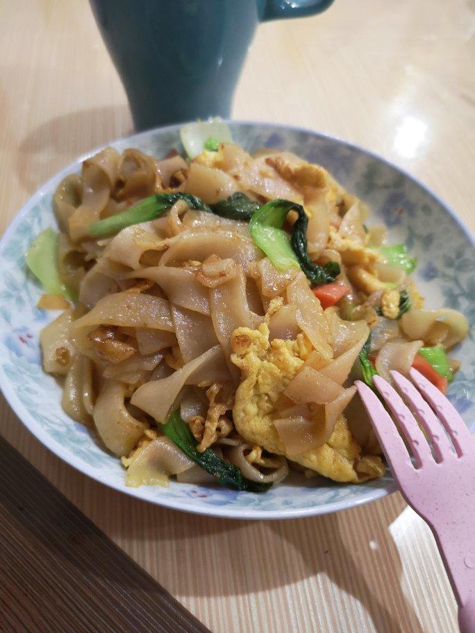 炒河粉