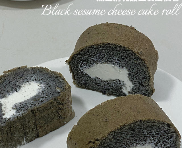 只用黑芝麻酱⁉️就能做蛋糕卷‼️无面粉仅38卡的做法