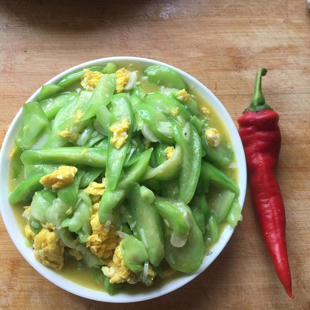 丝瓜炒鸡蛋！