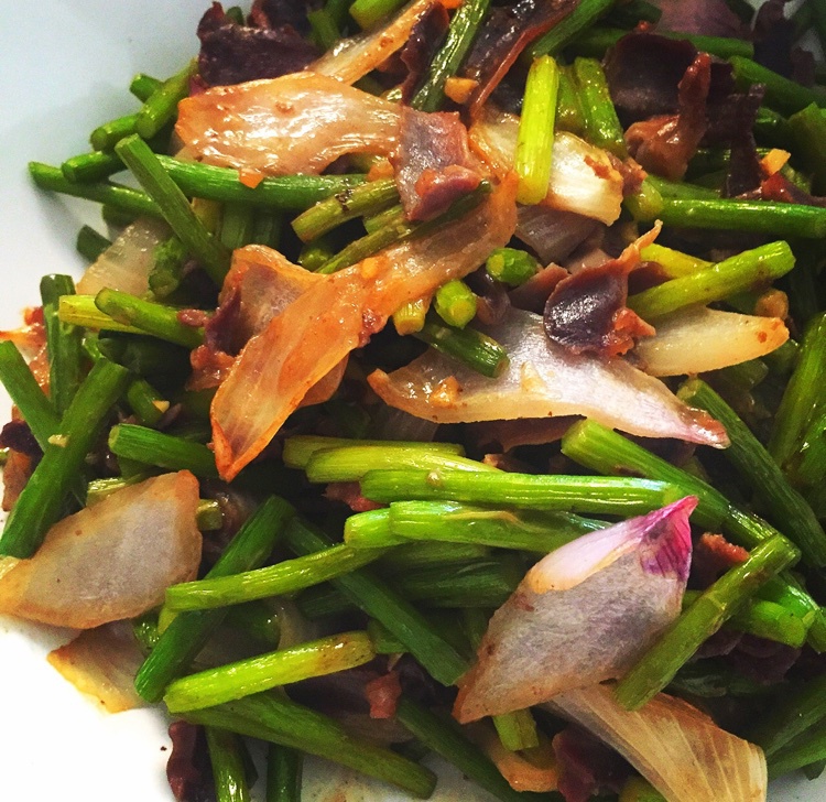 孜然洋葱炒鸡胗