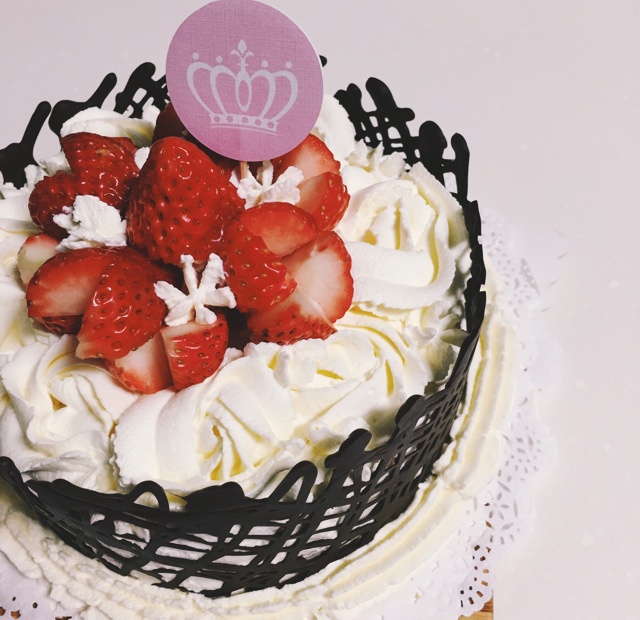 鲜奶油草莓蛋糕