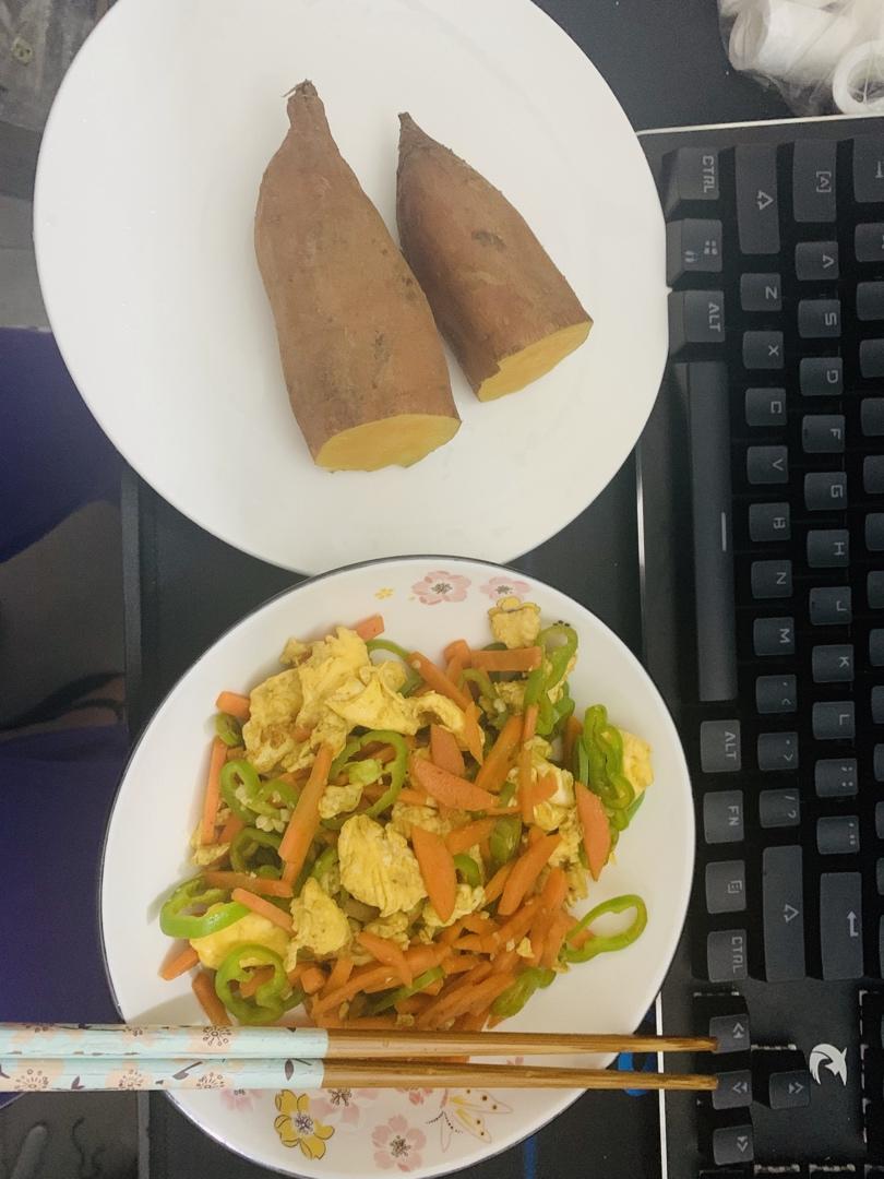 胡萝卜炒鸡蛋