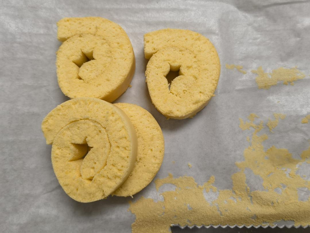 【小高姐】蛋糕卷 技巧分享 卷起容易 不会开裂