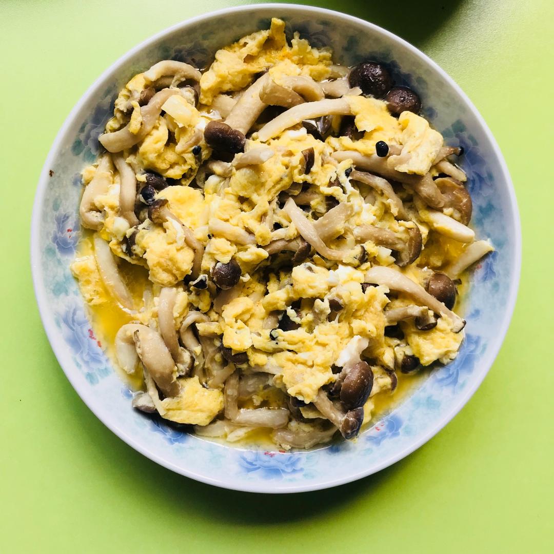 蟹味菇滑蛋