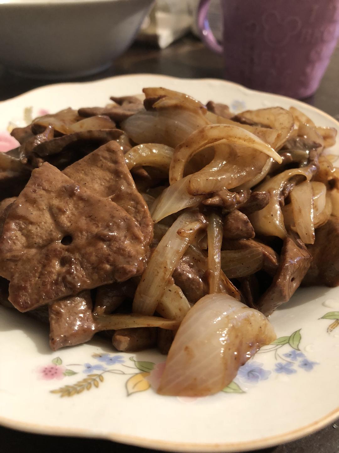 黑胡椒洋葱猪肝