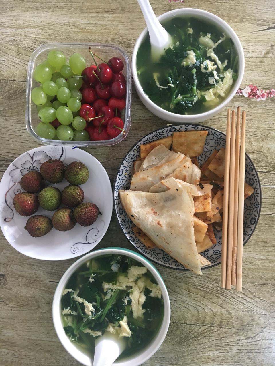 菠菜鸡蛋汤