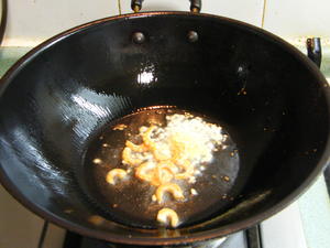 白菜肉末粉丝煲的做法 步骤3