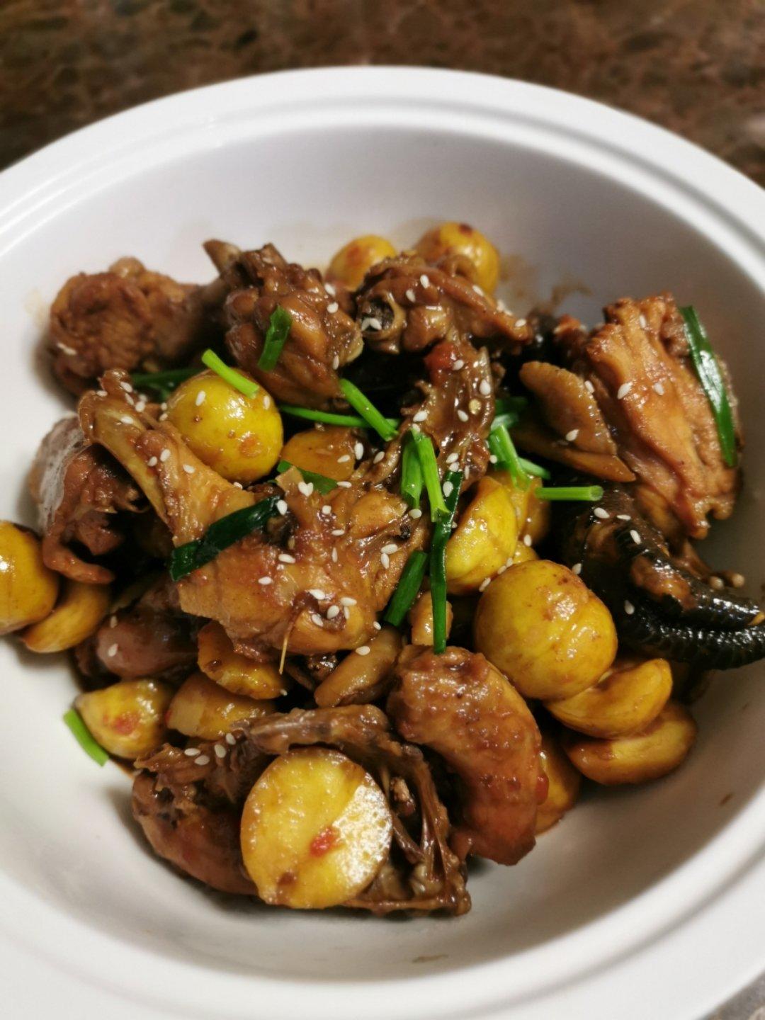 板栗烧鸡家常简单版！