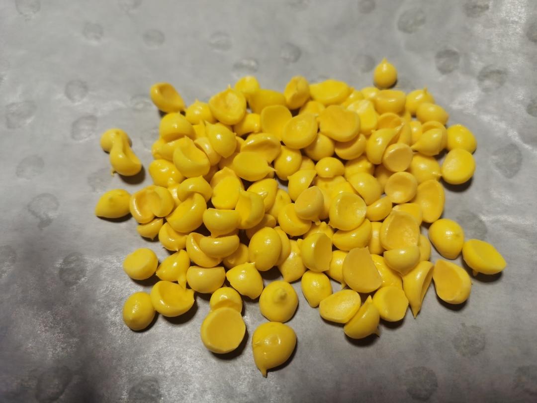 入口即化的无添加蛋黄溶豆