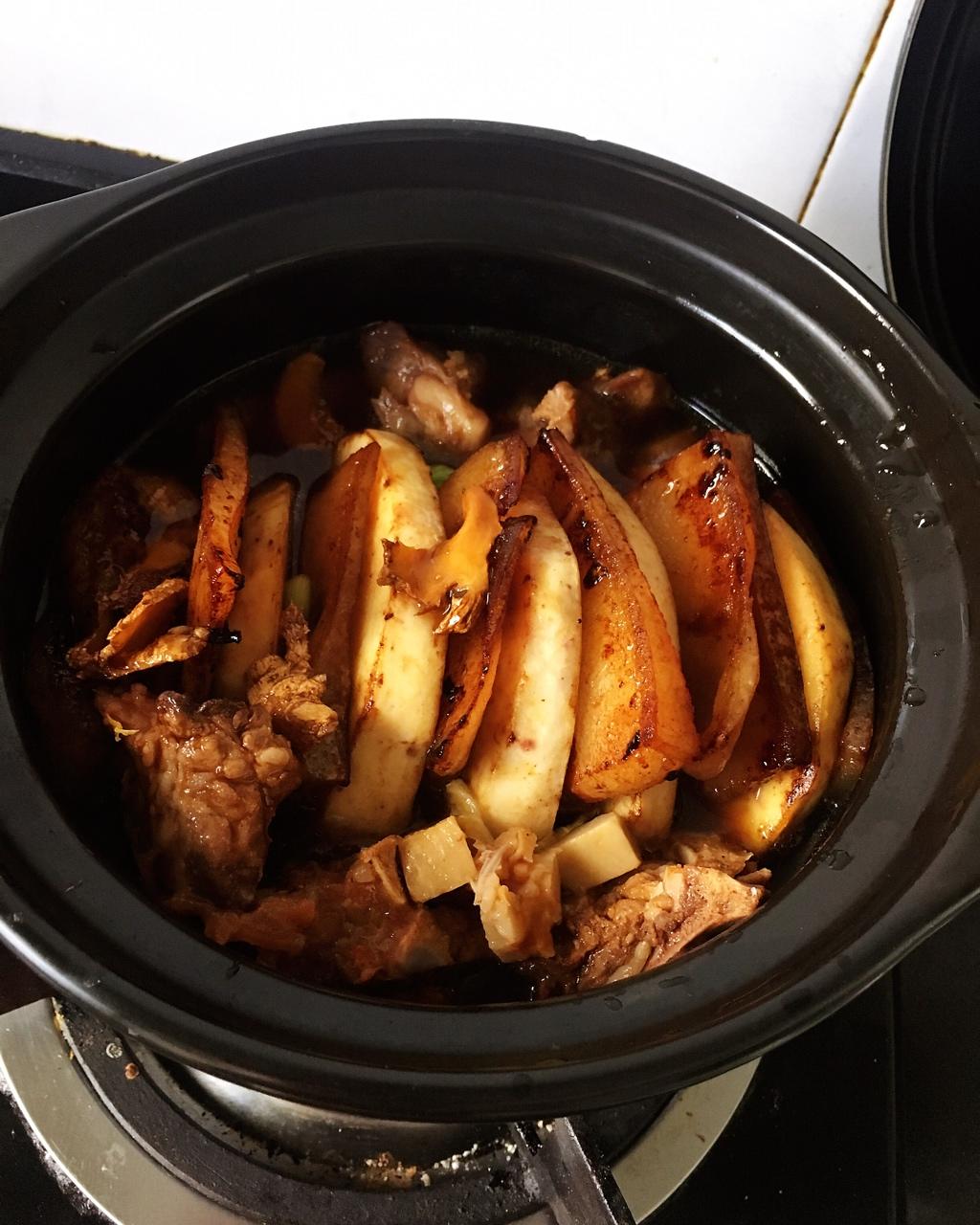 【芋头焖五花肉图片大全-心香雨的芋头焖五花肉图片】 _下厨房