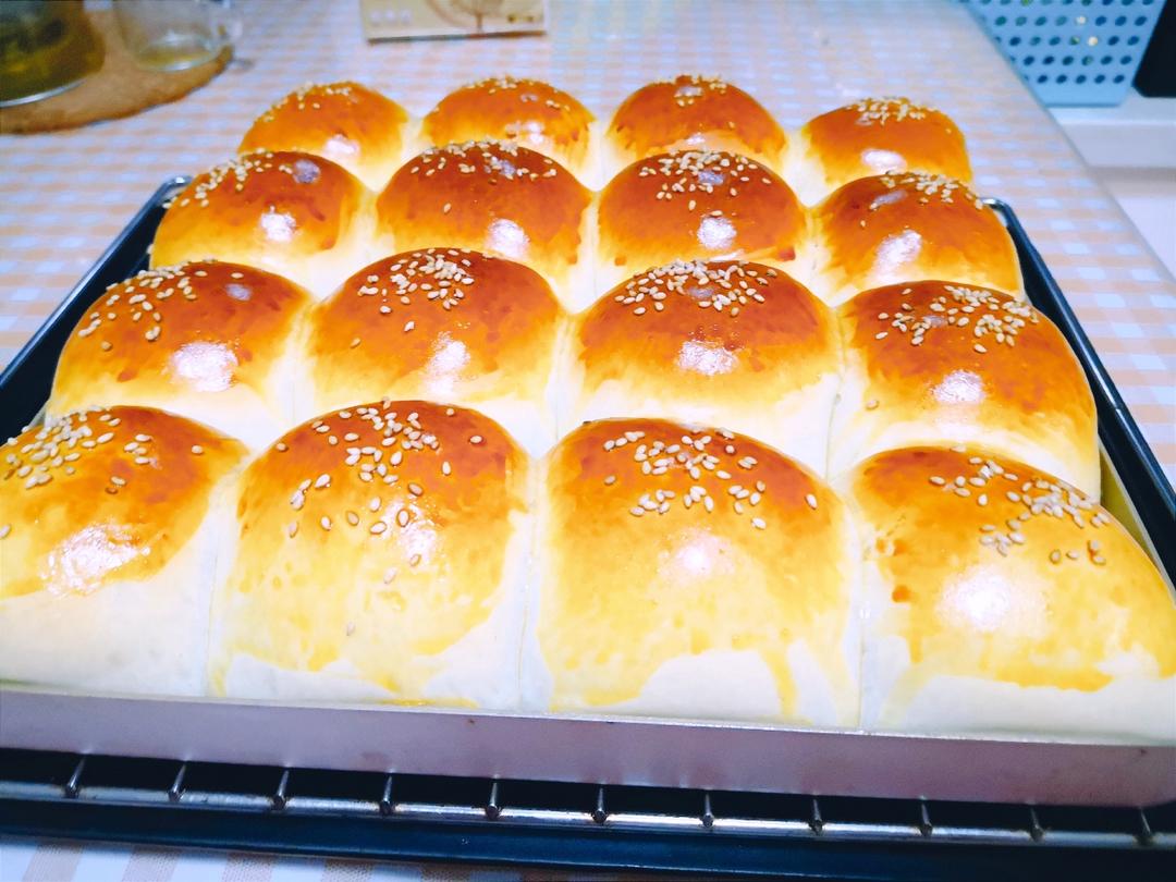 椰蓉奶香小餐包