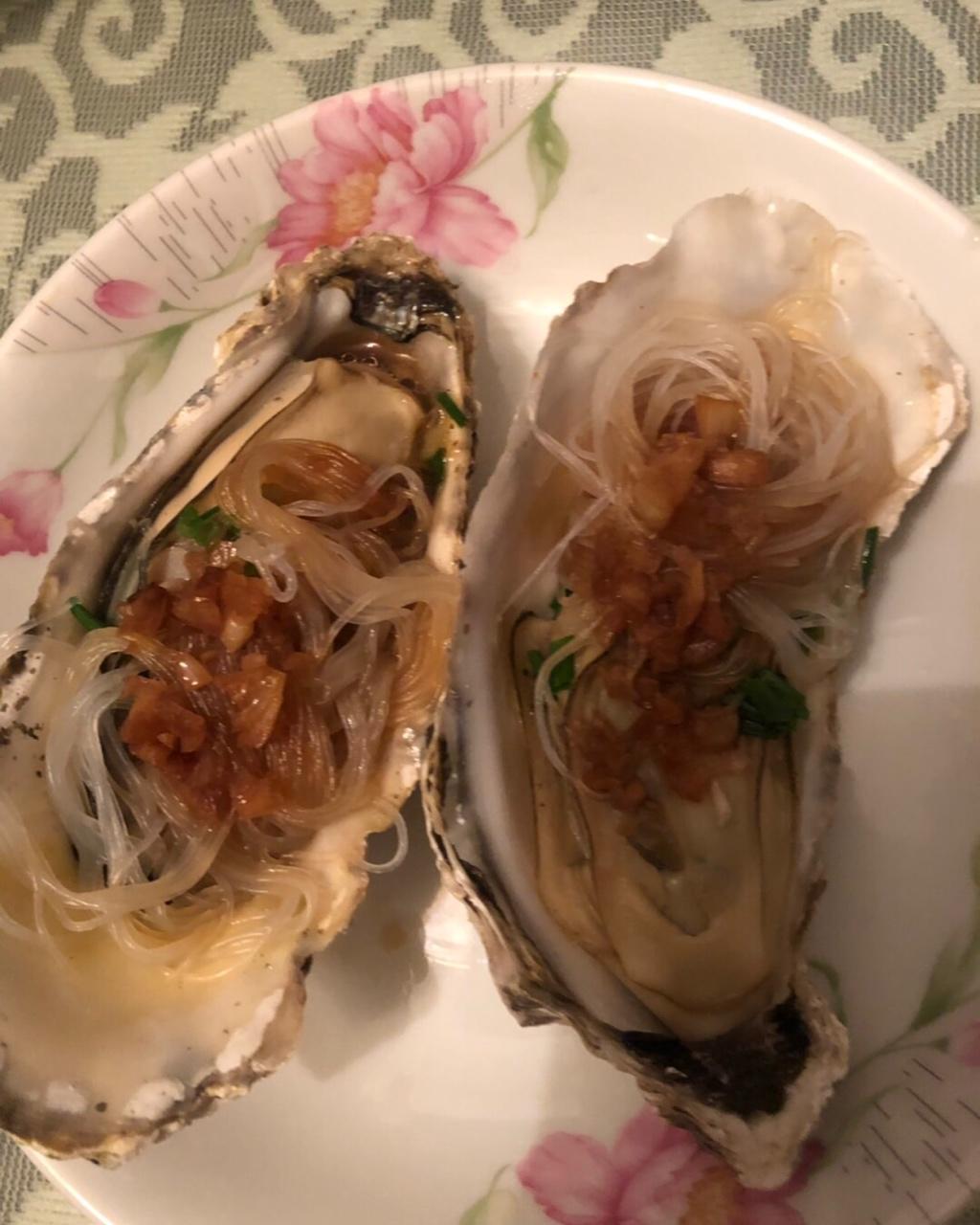 蒜蓉蒸生蚝