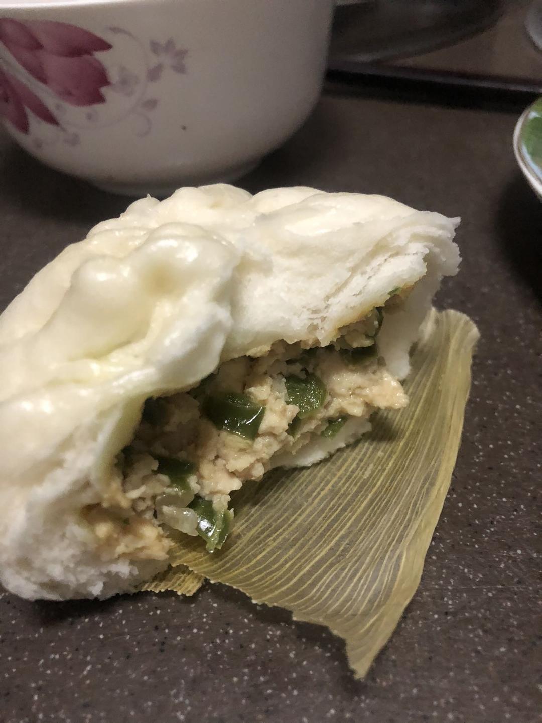 青椒豆腐包子