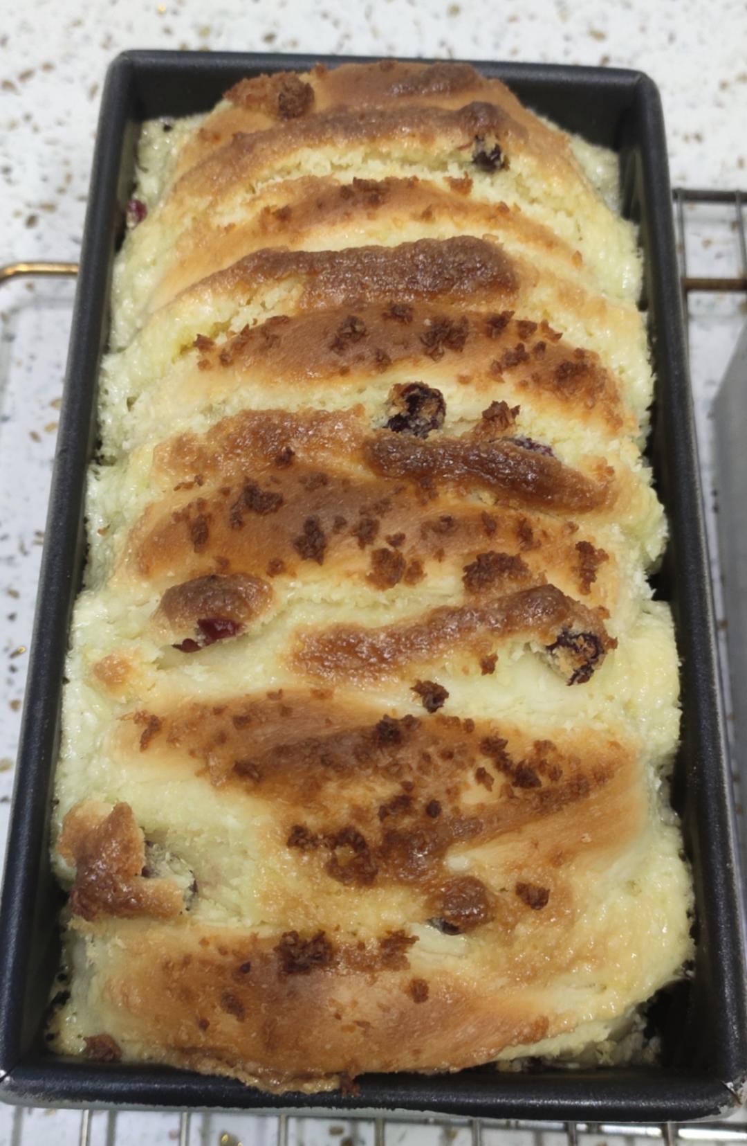 双重椰蓉蔓越莓吐司，不是所有的椰蓉吐司都能叫「椰皇吐司」