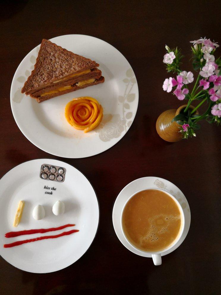 桃子的美好生活做的满分早餐