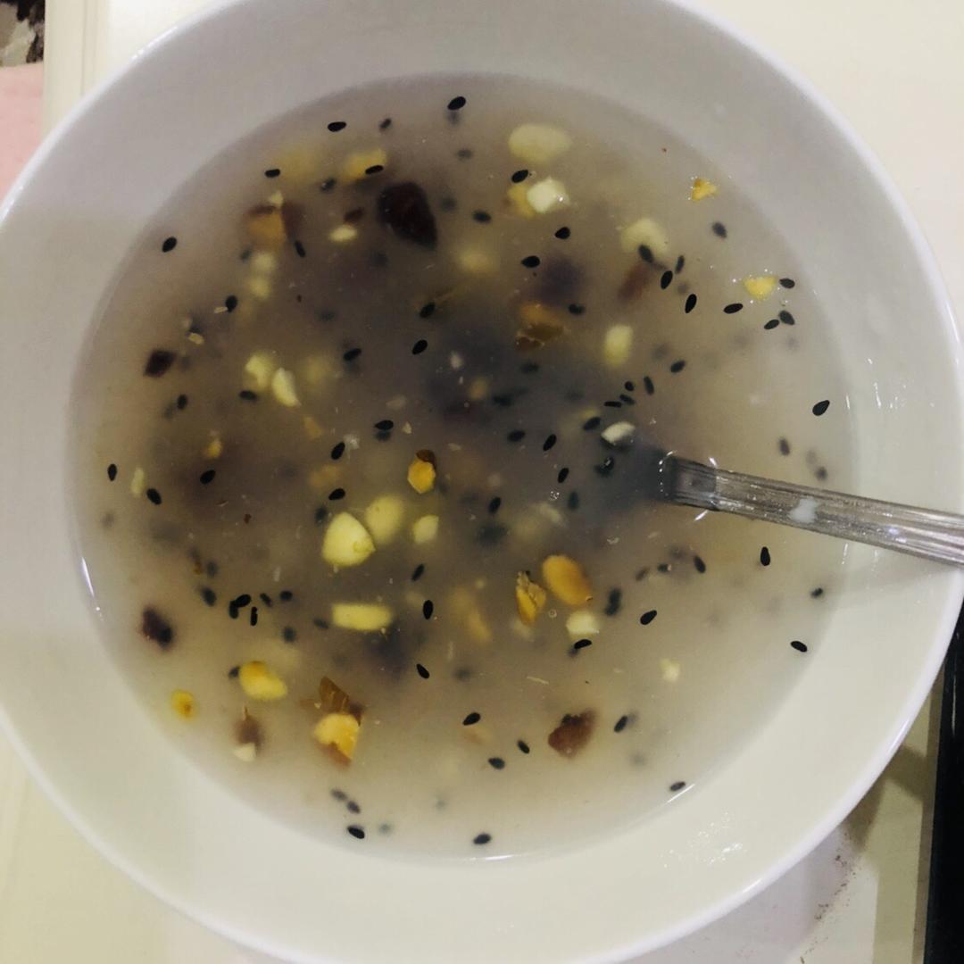 自制藕粉（详细介绍冲调藕粉的方法）