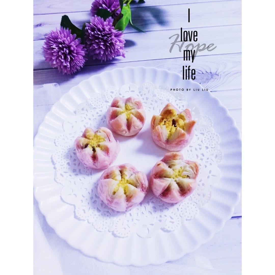 奶香椰蓉荷花酥