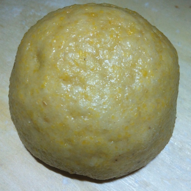 玉米面红豆包