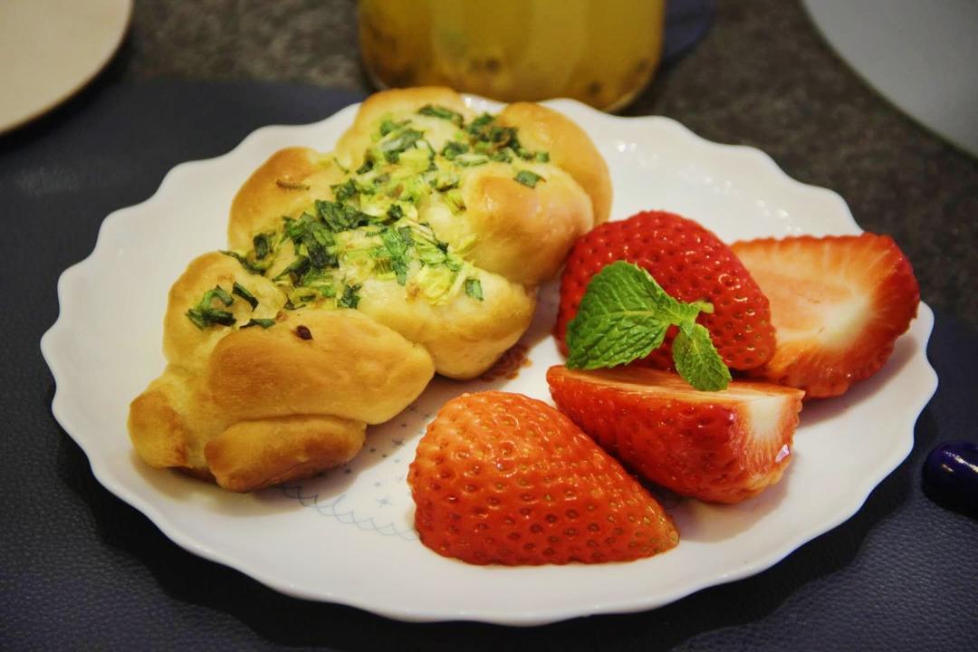 牛油香葱软面包 可以一天三顿都吃它！