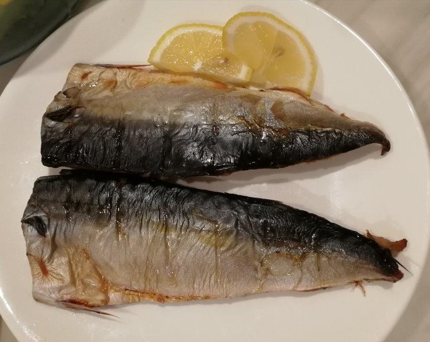 盐烤青花鱼