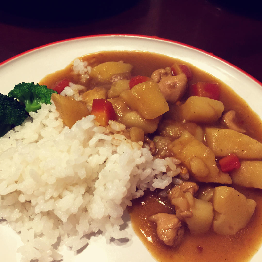 日式咖喱牛肉饭