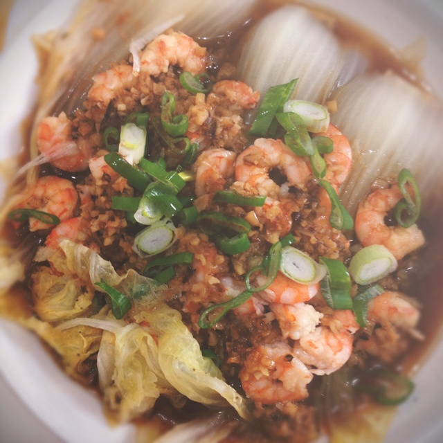 蒜蓉粉丝蒸大虾