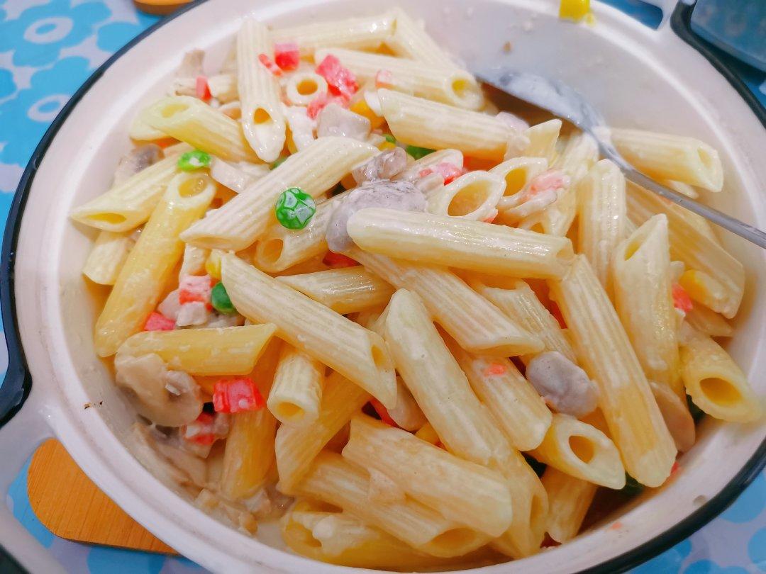 🍄奶油培根🥓蘑菇通心粉🍝