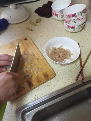 豆浆机版肉皮冻～的做法 步骤4