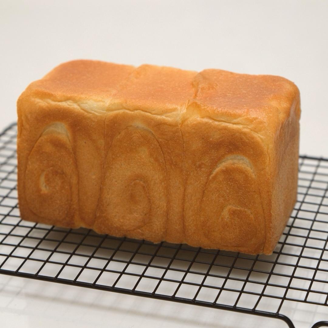 好吃到犯规的网红「生吐司」