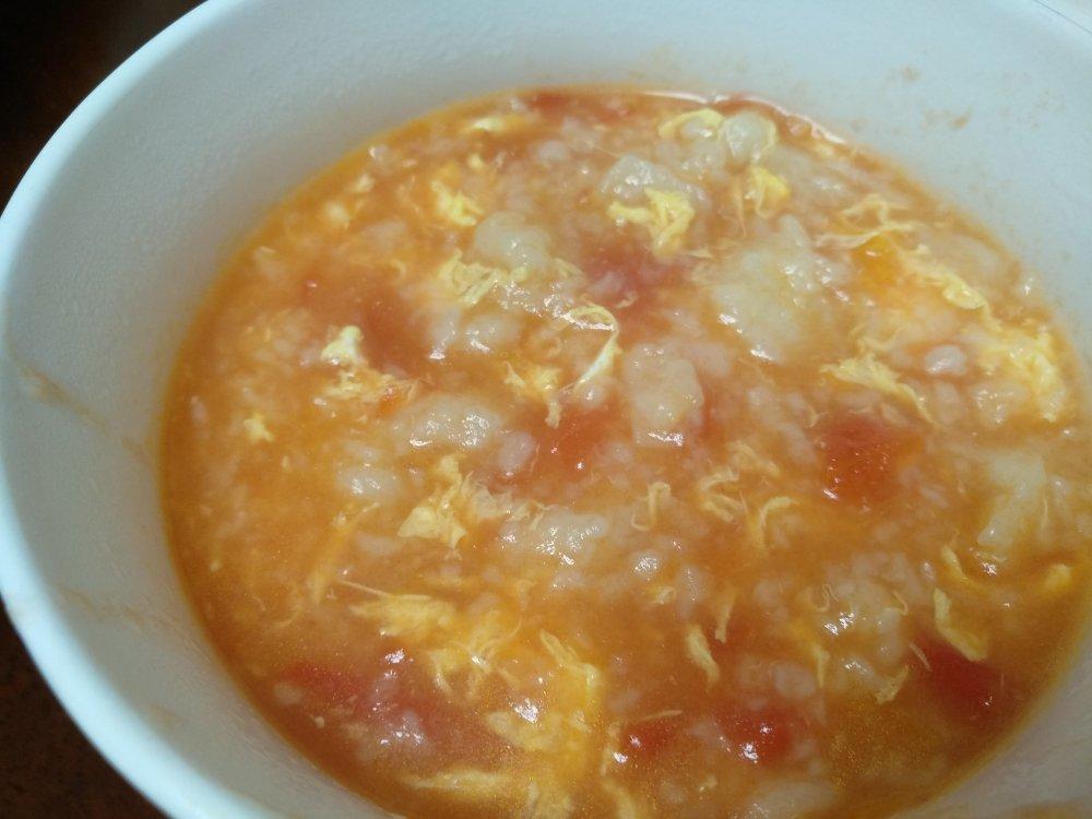 西红柿鸡蛋疙瘩汤