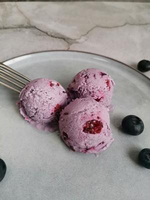 蓝莓懒人快手版手工冰激凌(无需冰激凌机/无蛋黄版)的做法 步骤8