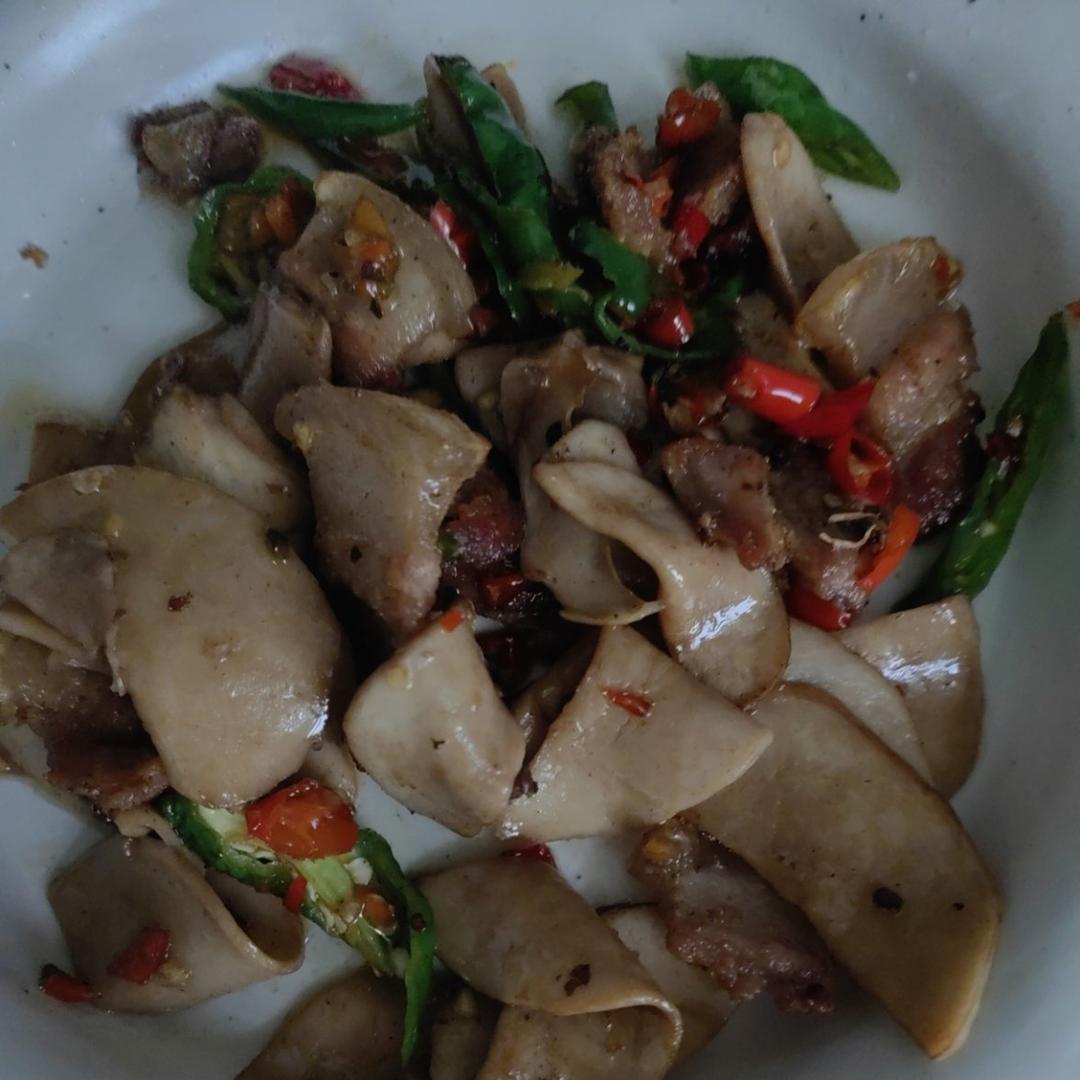 杏鲍菇炒肉片