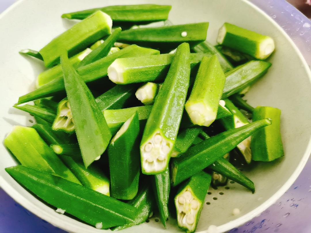 凉拌秋葵