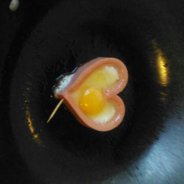 心形煎鸡蛋