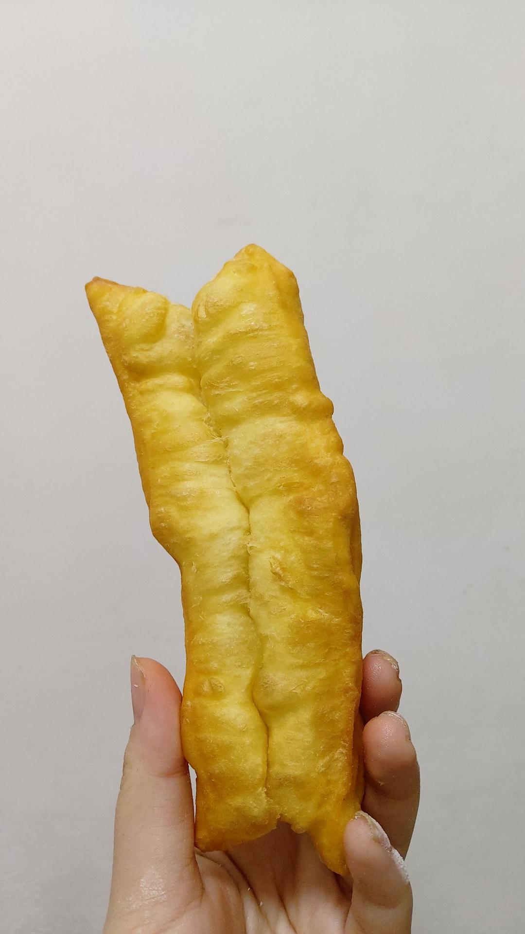 自制蓬松酥脆大油条