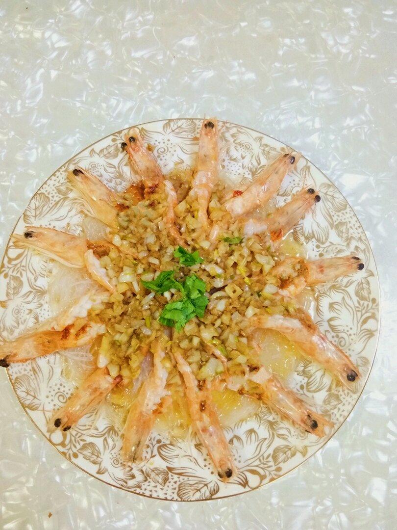 蒜蓉虾蒸粉丝
