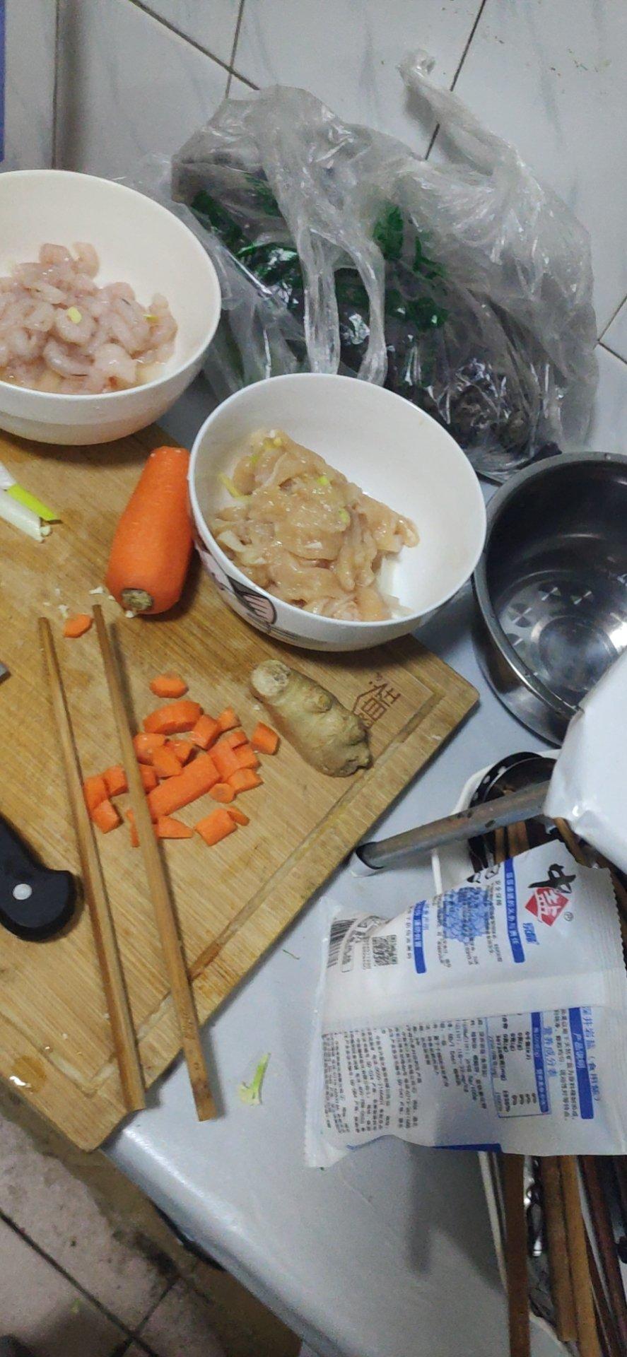 鸡肉炒豆芽菜