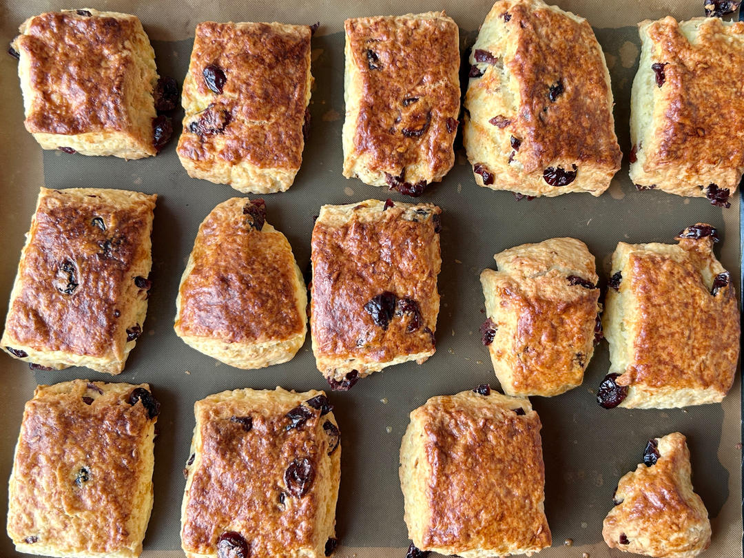 亚麻籽蔓越莓司康