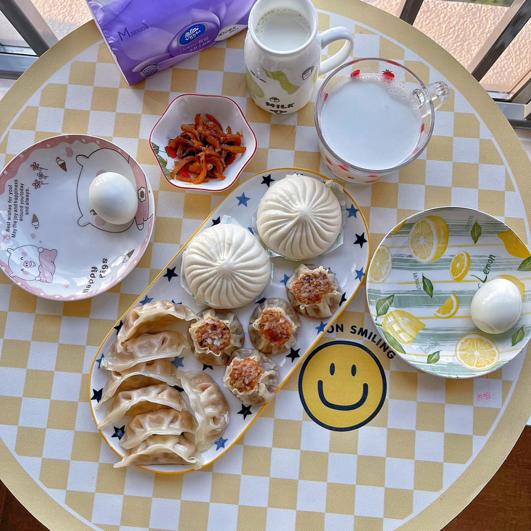 白小梦早餐打卡🥣