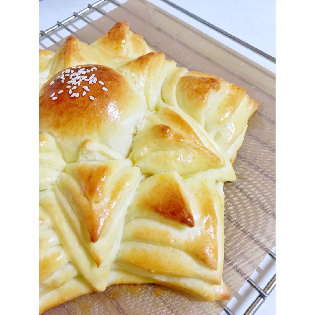 太阳花手撕面包